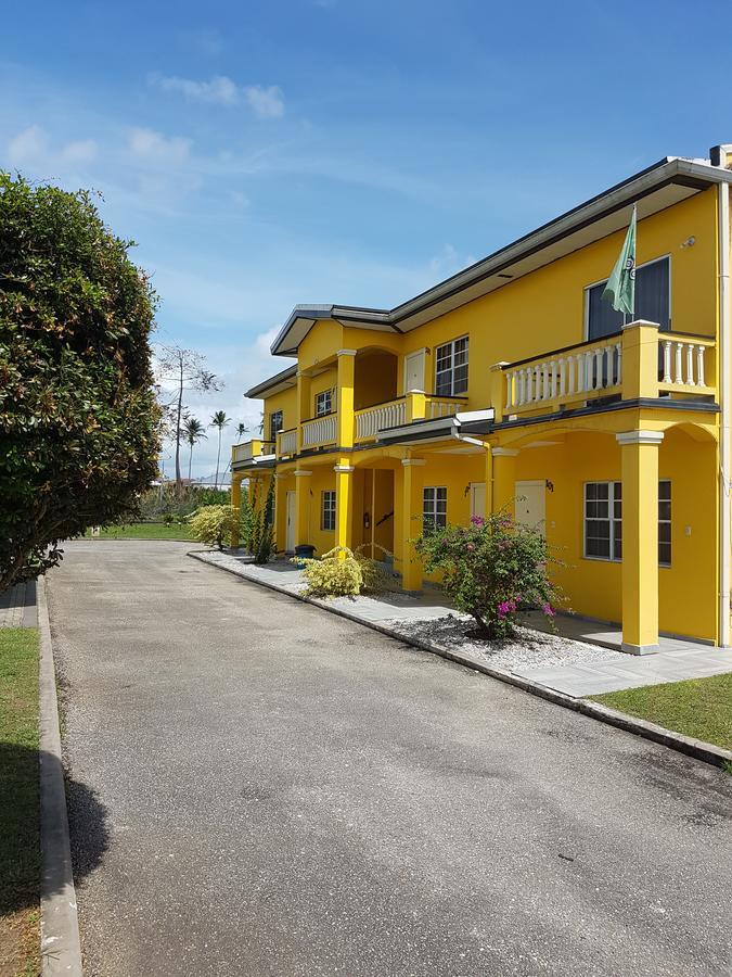 Piarco Village Suites Zewnętrze zdjęcie