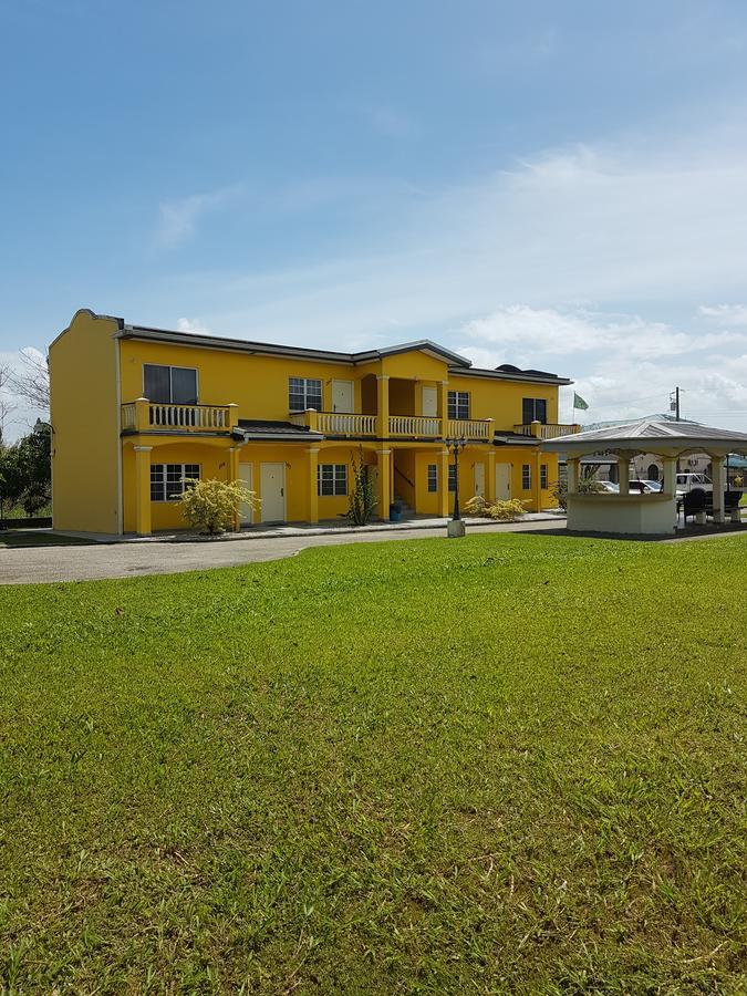 Piarco Village Suites Zewnętrze zdjęcie
