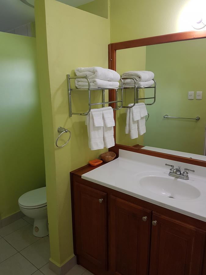 Piarco Village Suites Zewnętrze zdjęcie